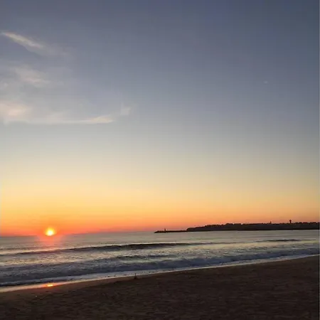 Bellavista - 3 Min Walk From Apartment Peniche