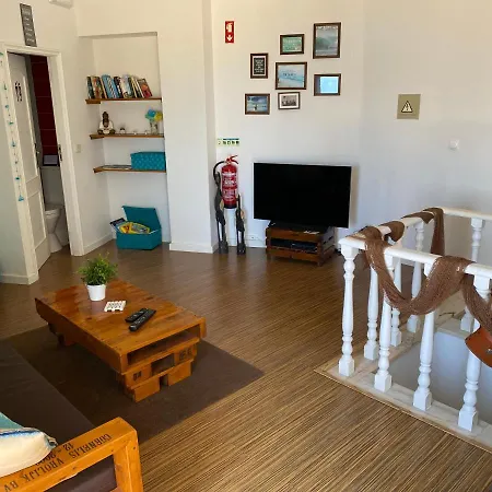 Bellavista - 3 Min Walk From Apartment *